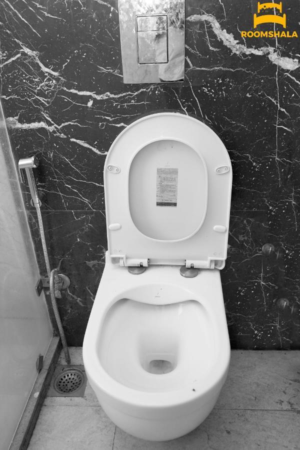 Hotel Ls 21 Badshahpur Esterno foto